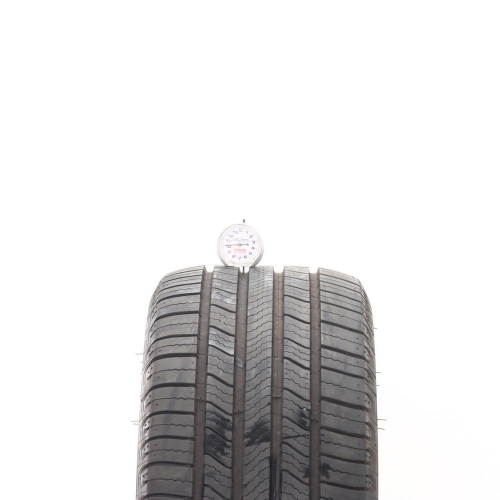 Set of (2) Used 235/45R18 Michelin Defender 2 98V - 9-10/32 - Image 5