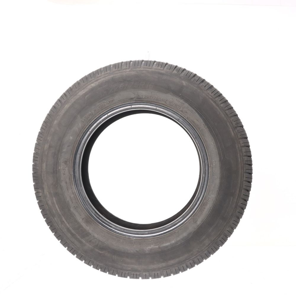 Set of (2) Used LT 225/75R16 Michelin Agilis CrossClimate  115/112R E - 6.5-7/32 - Image 3