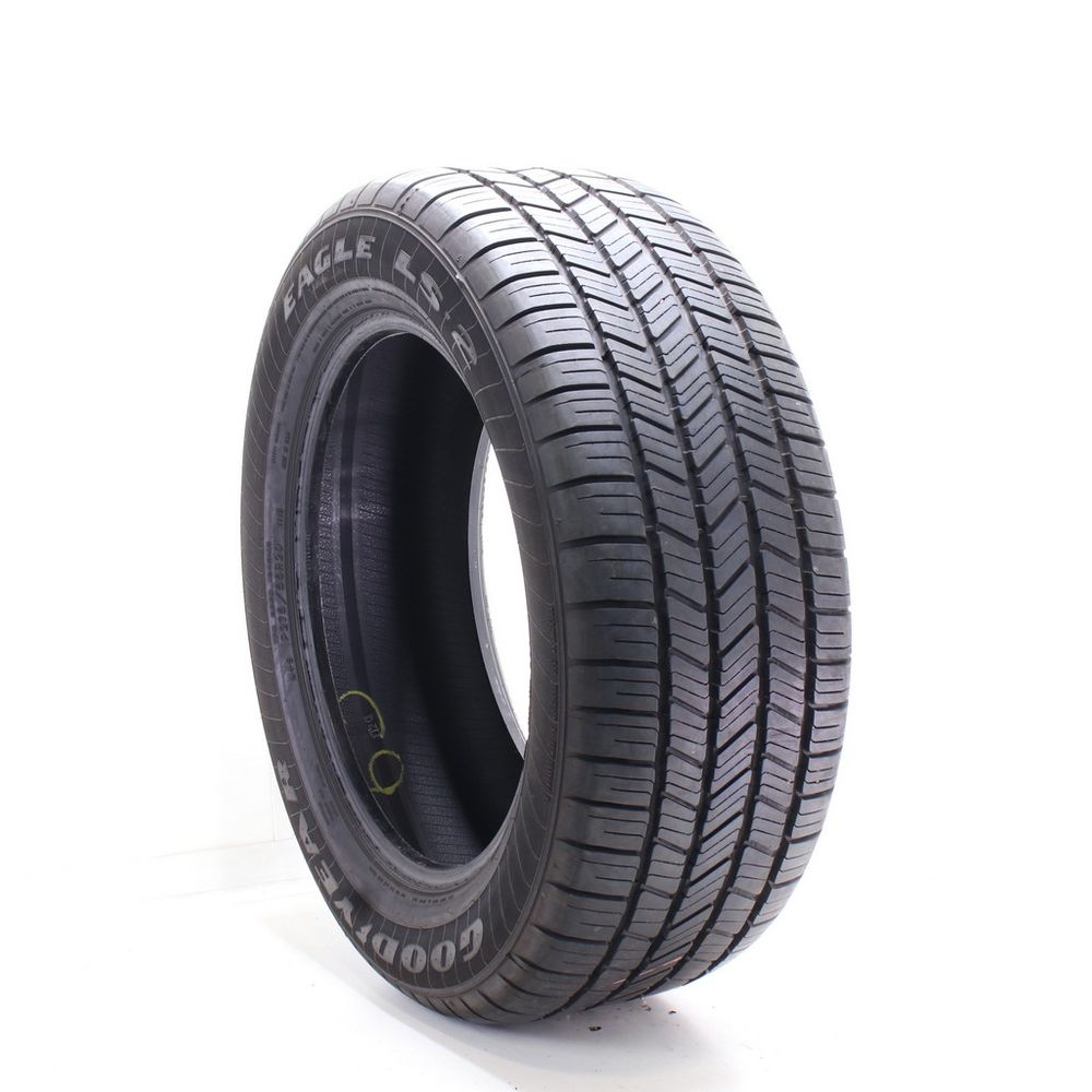 Set of (2) Driven Once 275/55R20 Goodyear Eagle LS-2 111S - 11-11.5/32 - Image 1