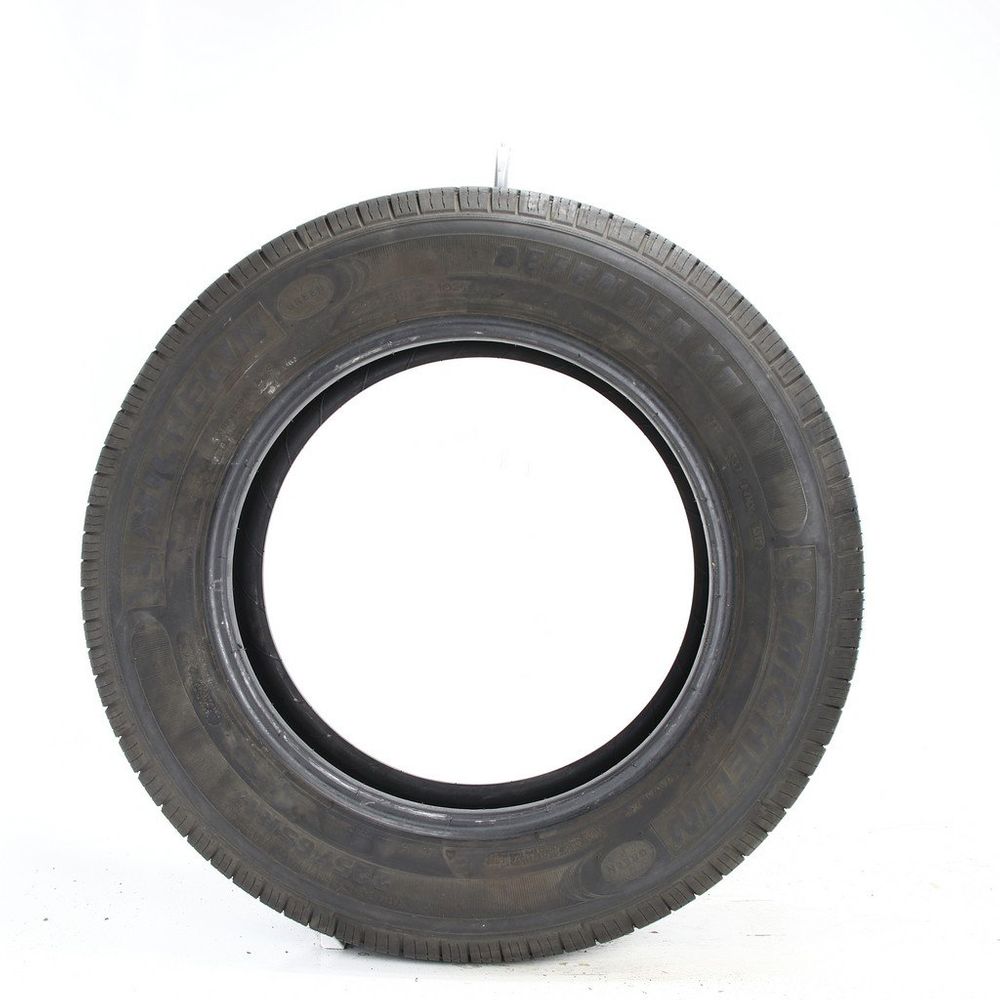 Set of (2) Used 225/65R17 Michelin Defender XT 102T - 7.5-8/32 - Image 6