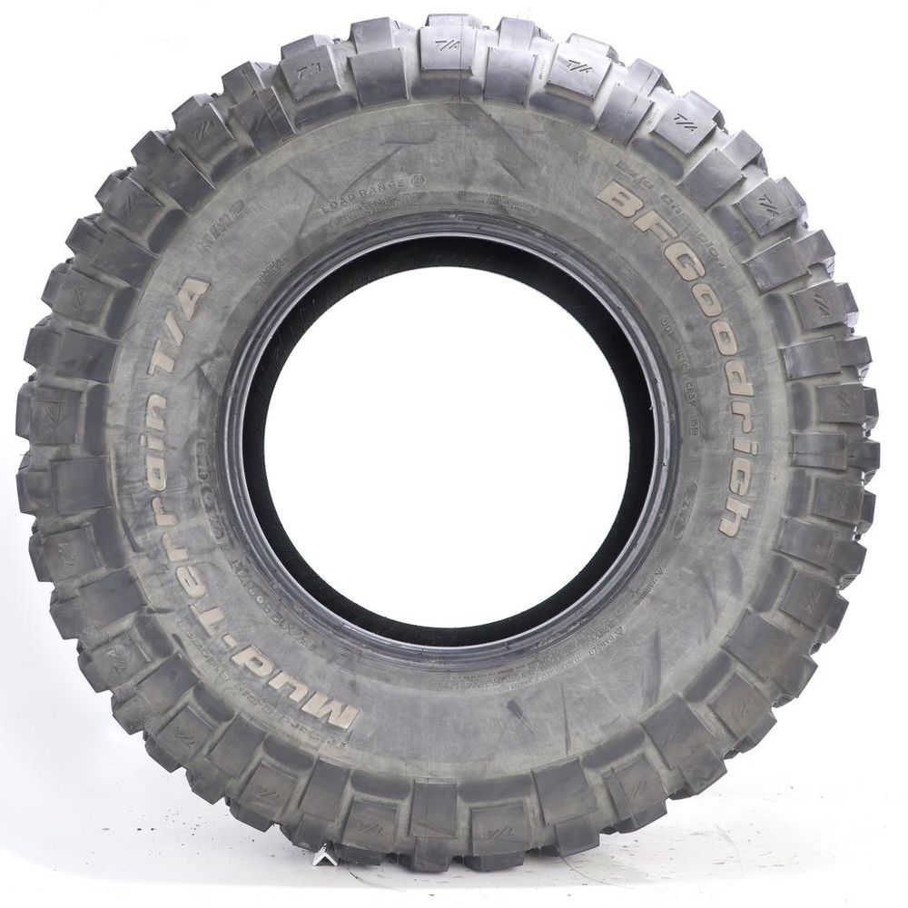 Used LT 37X12.5R17 BFGoodrich Mud-Terrain T/A KM2 124Q - 13.5/32 - Image 3