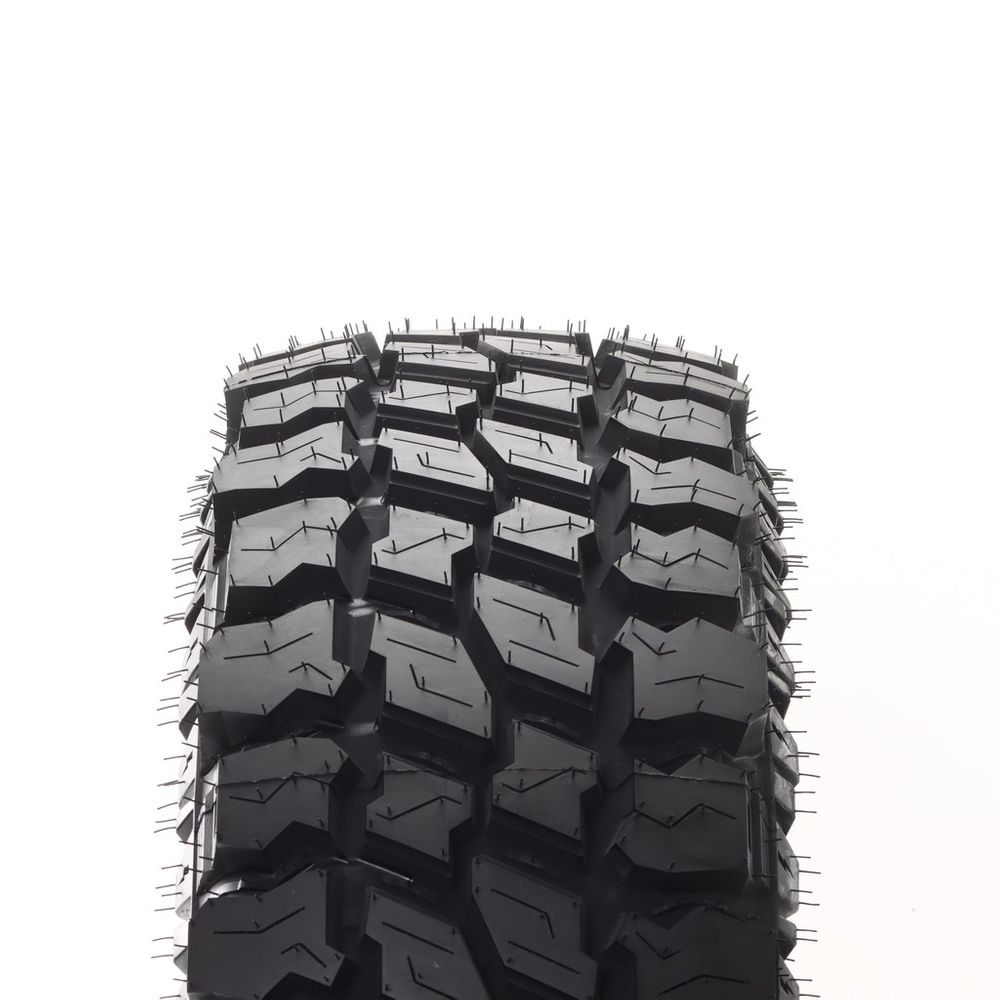 Set of (4) New LT 275/70R18 Mud Claw Comp MTX 125/122Q E - Image 2