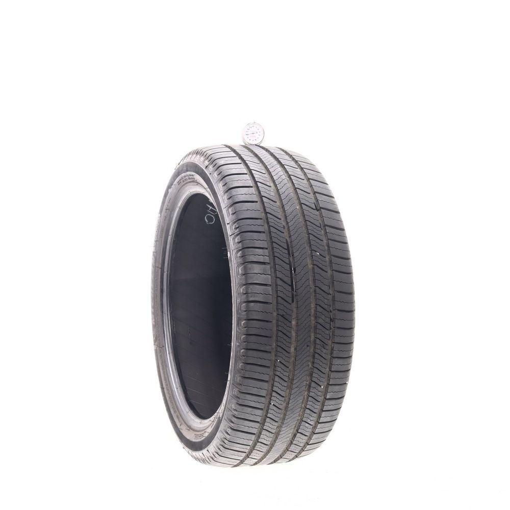 Set of (2) Used 235/45R19 Michelin Defender 2 99H - 8.5-10/32 - Image 4