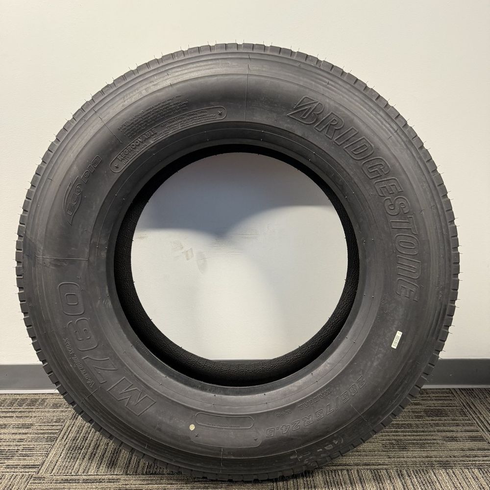 New 285/75R24.5 Bridgestone V-steel MIX M760 Ecopia 1N/A - Image 3