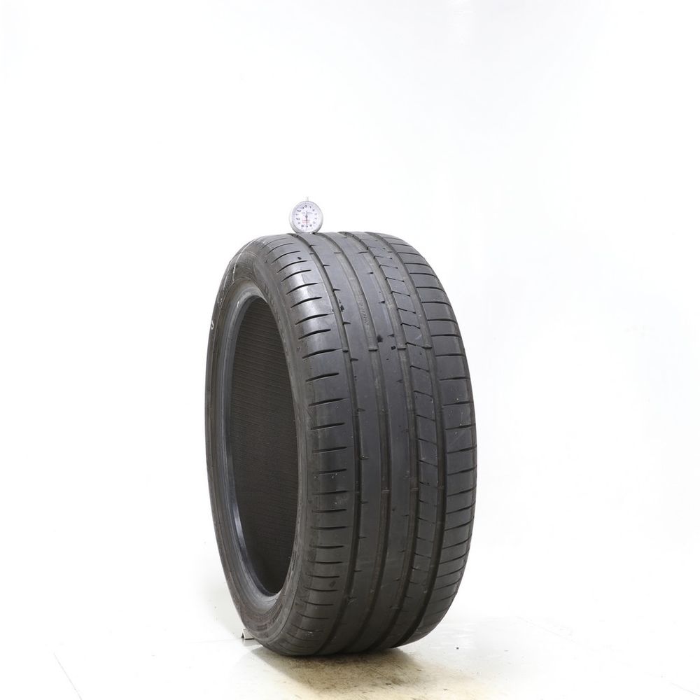 Used 245/40ZR18 Dunlop Sport Maxx RT2 97Y - 7/32 - Image 1