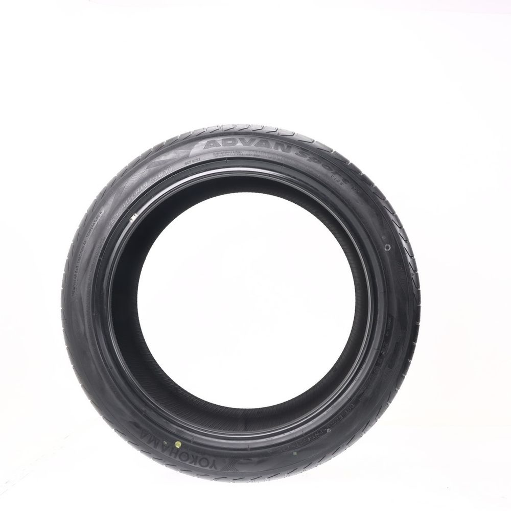 New 265/40ZR19 Yokohama Advan Sport V105 N0 98Y - Image 3