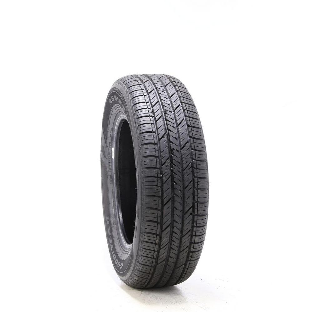 Set of (2) Driven Once 215/65R16 Goodyear Assurance Fuel Max 98T - 10/32 - Image 1