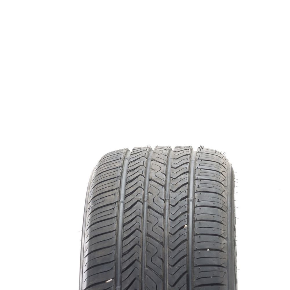 New 215/55R18 Toyo Extensa A/S II 99V - Image 2