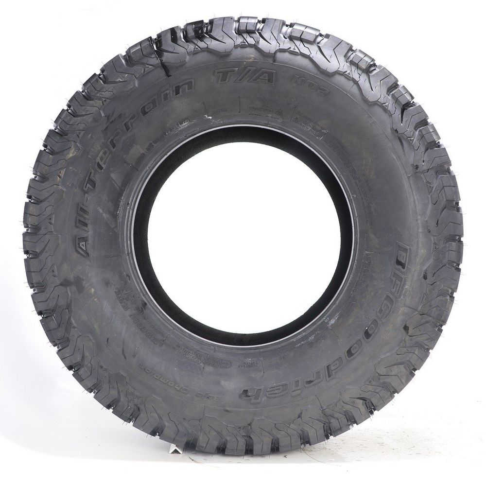 New LT 315/70R17 BFGoodrich All-Terrain T/A KO2 113/110T C - 16/32 - Image 3