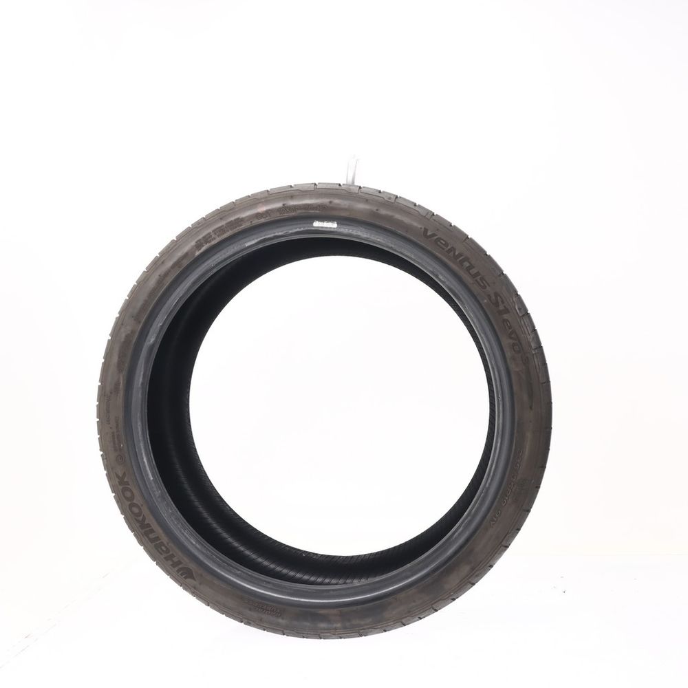 Set of (2) Used 235/35R19 Hankook Ventus S1 evo3 91Y - 7.5/32 - Image 3