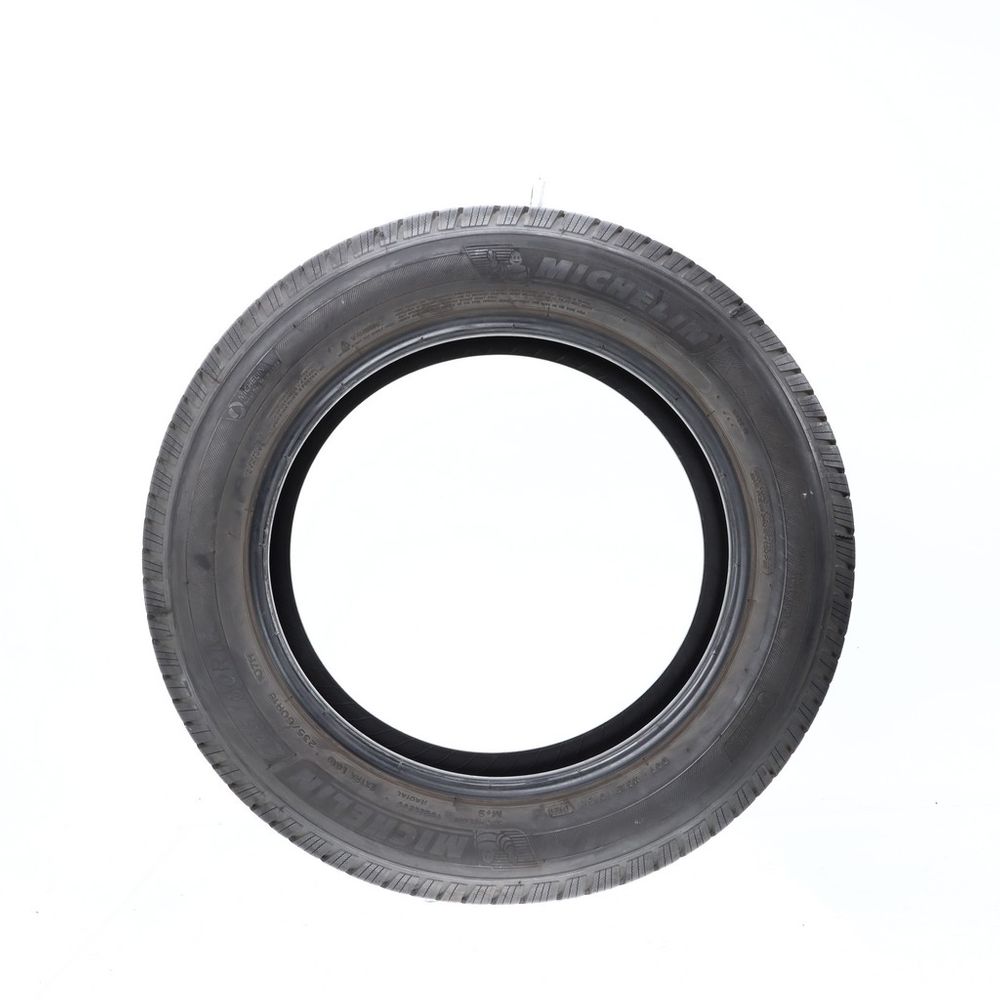 Set of (2) Used 235/60R18 Michelin X LT A/S 107H - 10/32 - Image 3