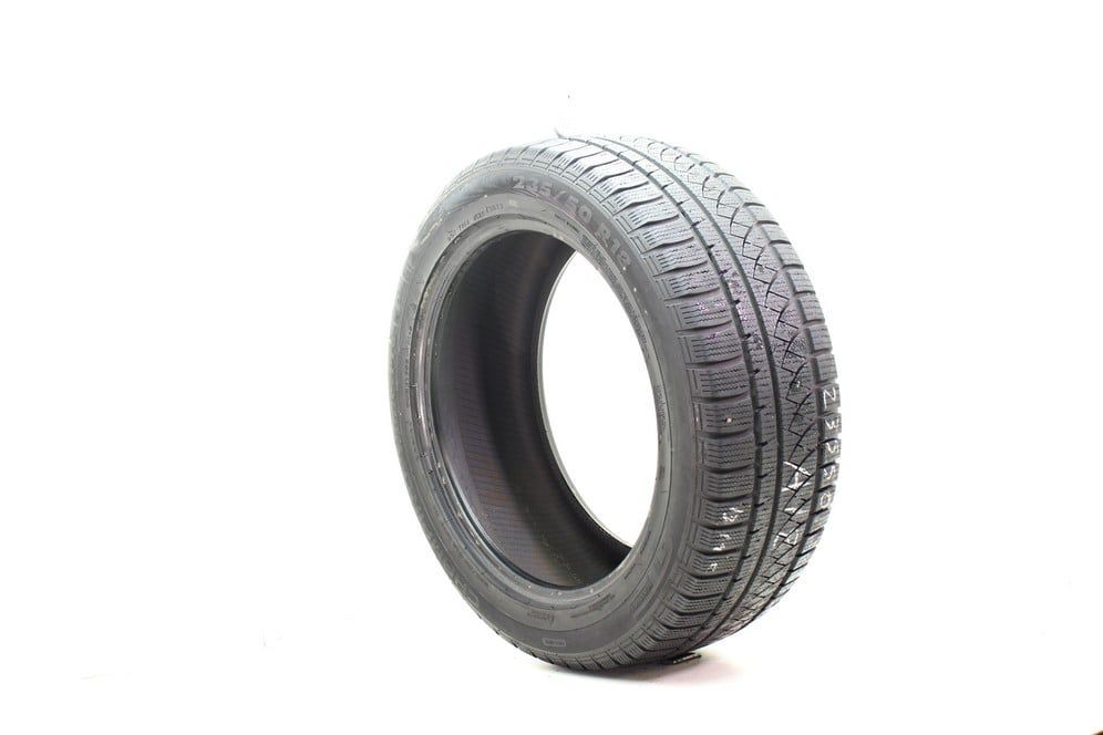 Used 235/50R18 GT Radial Champiro Winter Pro HP 101V - 8/32 - Image 1