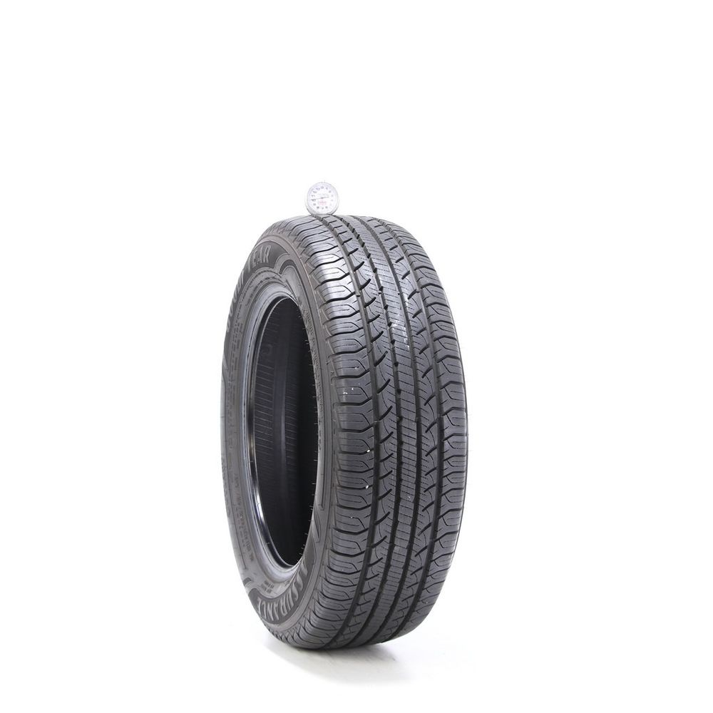 Used 205/60R16 Goodyear Assurance Outlast 91V - 10/32 - Image 1