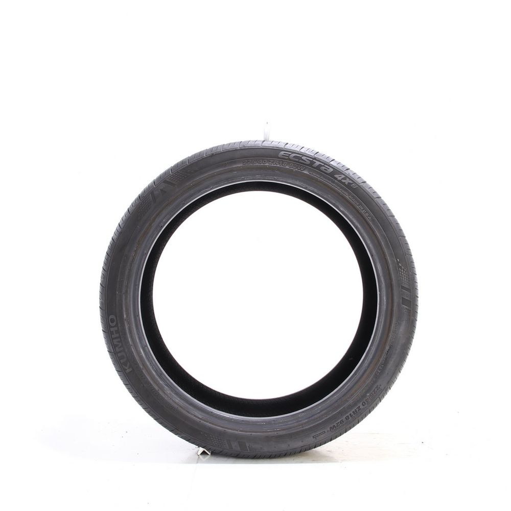 Set of (2) Used 225/40ZR18 Kumho Ecsta 4X II 92W - 8/32 - Image 3