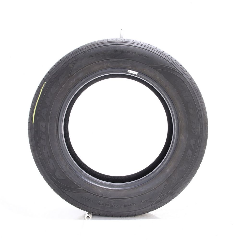 Set of (4) Used 225/65R17 Goodyear Assurance All-Season 102T - 5.5-7/32 - Image 3