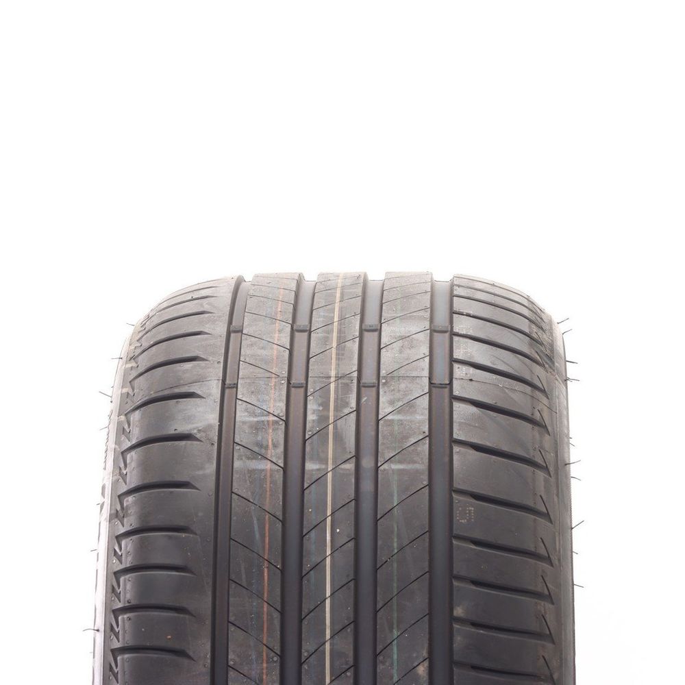Set of (4) New 285/35R20 Bridgestone Turanza T005 MOE-S RFT B-Silent 104Y - Image 2