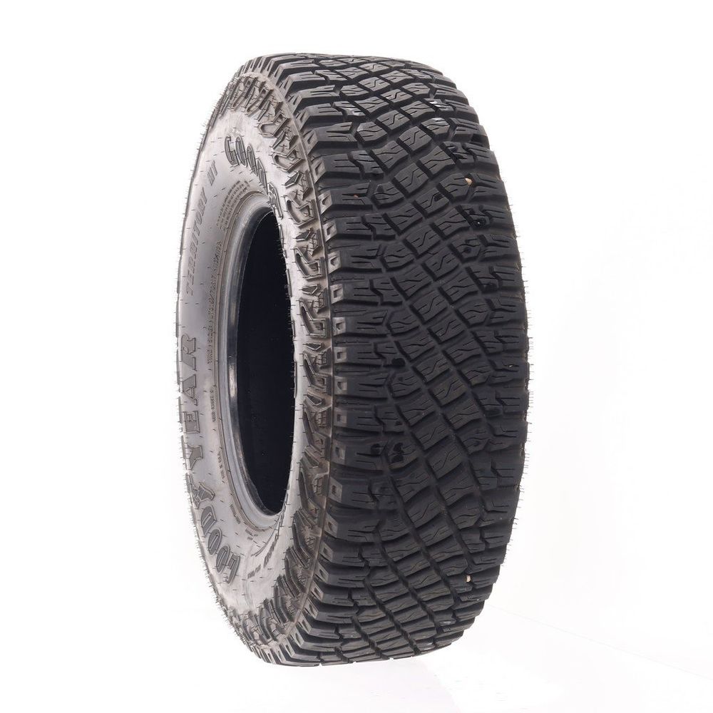 Used LT 315/70R17 Goodyear Wrangler Territory MT 113/110S C - 14/32 - Image 1