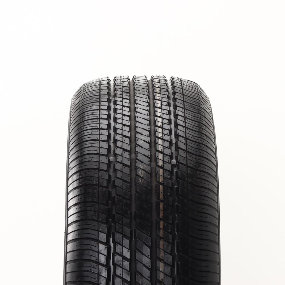 New 235/65R17 Yokohama Avid S34RV 104T - Image 2