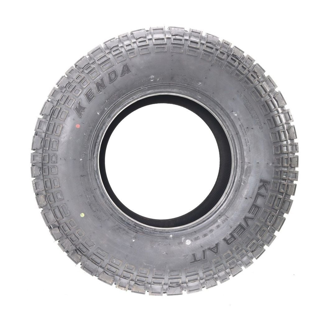 New LT 285/75R16 Kenda Klever AT2 126/123R E - Image 3