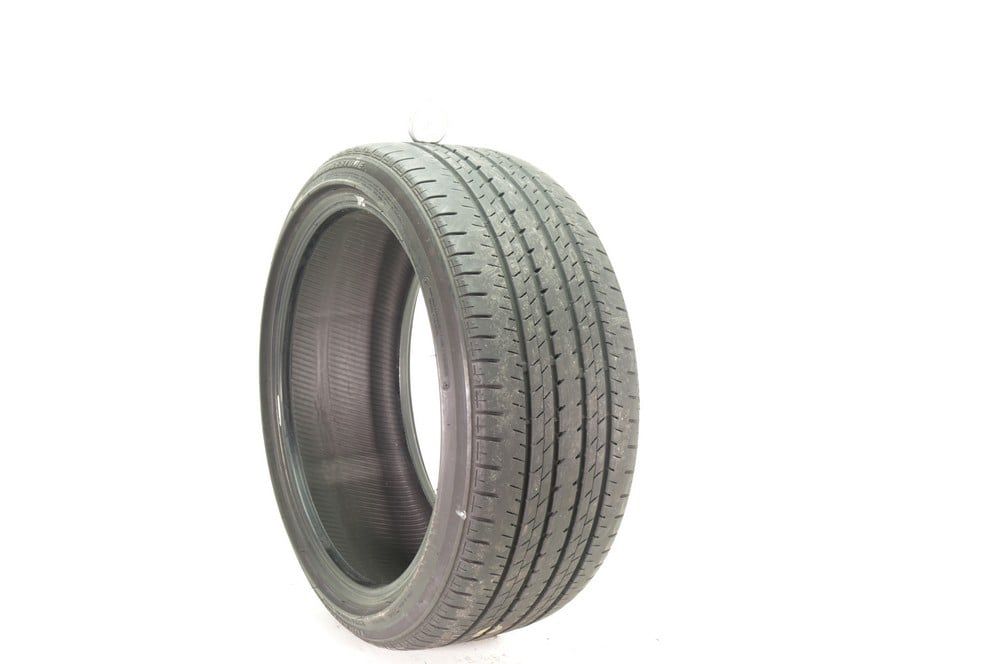 Set of (2) Used 225/40R18 Bridgestone Turanza ER33 88Y - 8.5-9/32 - Image 1