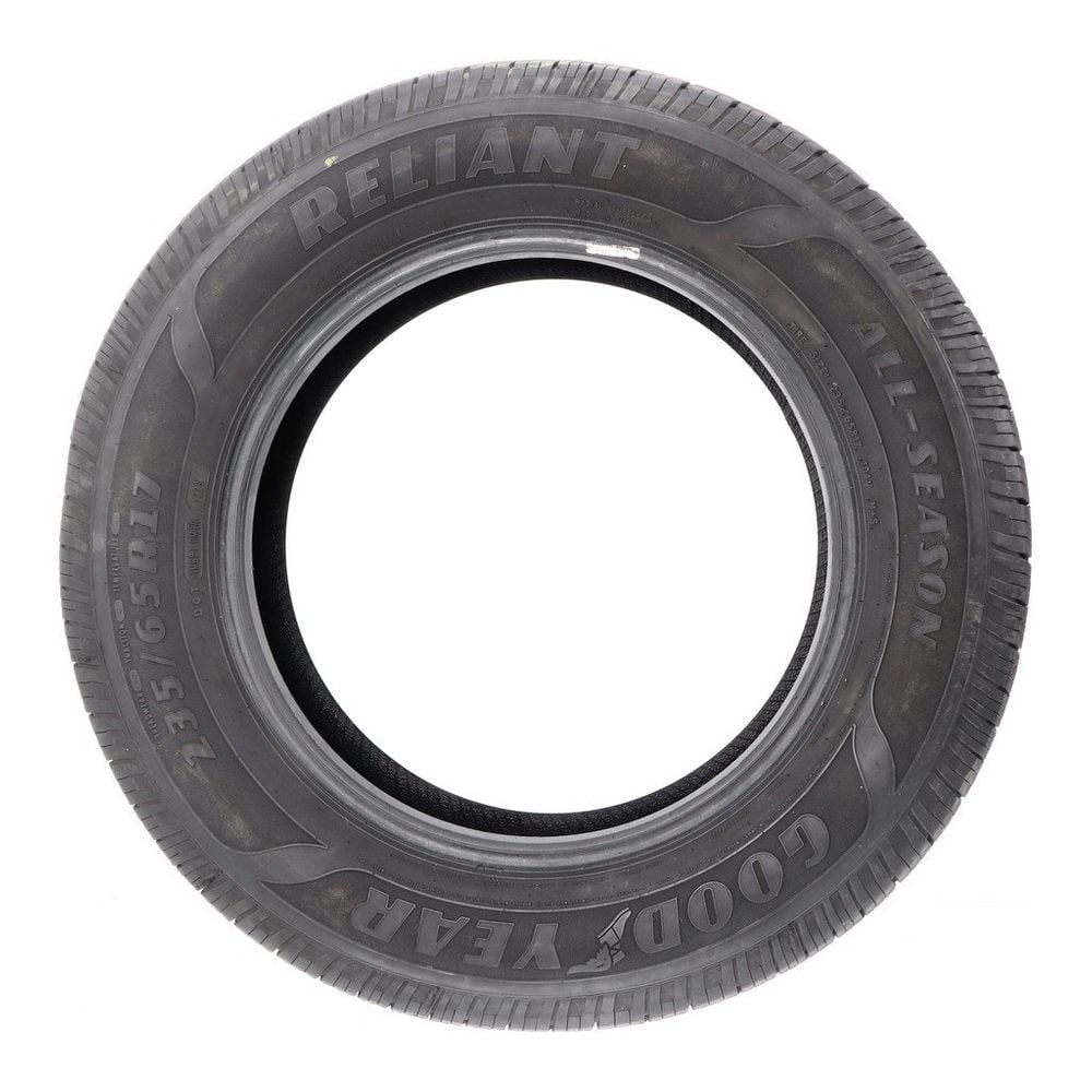 Set of (4) Used 235/65R17 Goodyear Reliant All-season 104V - 7-8.5/32 - Image 6