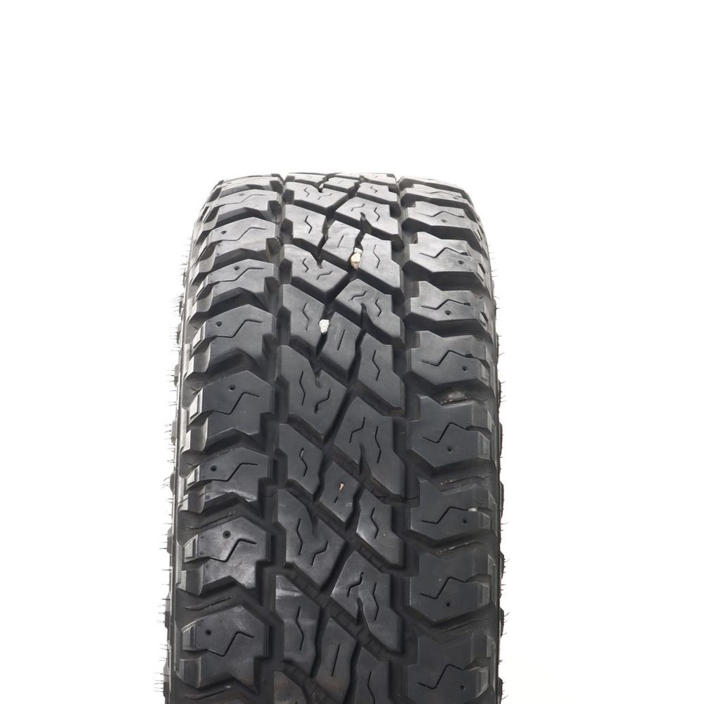 Used LT 265/75R16 Cooper Discoverer S/T Maxx 123/120Q E - 15.5/32 - Image 2