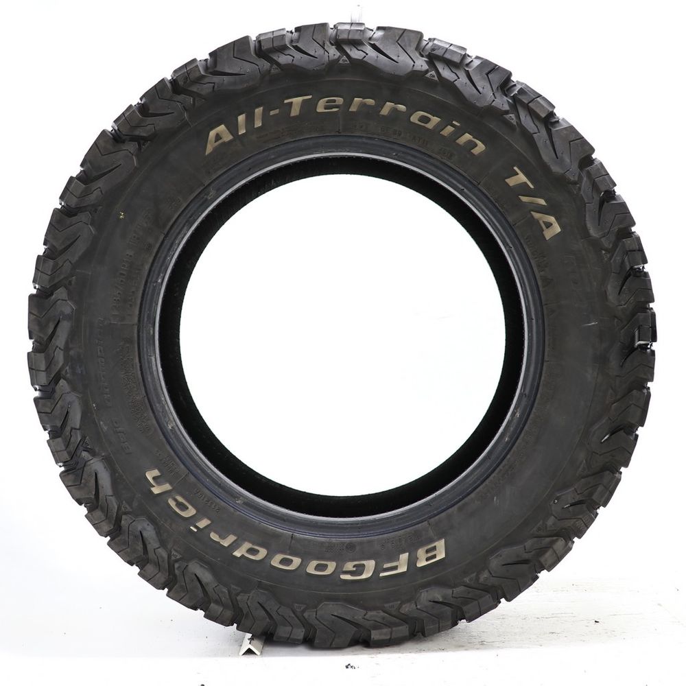 Set of (2) Used LT 285/60R18 BFGoodrich All-Terrain T/A KO2 118/115S - 9-10.5/32 - Image 3