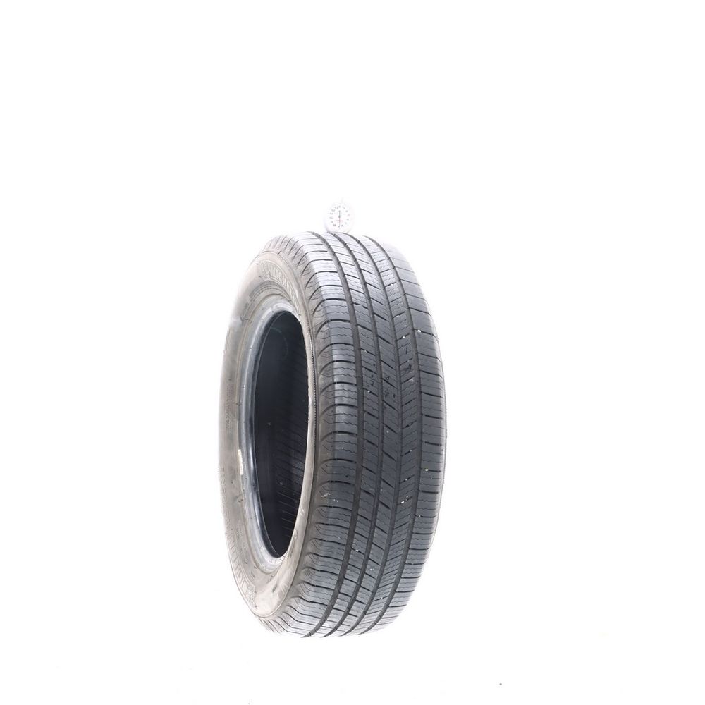 Used 195/65R15 Michelin Defender T+H 91H - 6.5/32 - Image 1