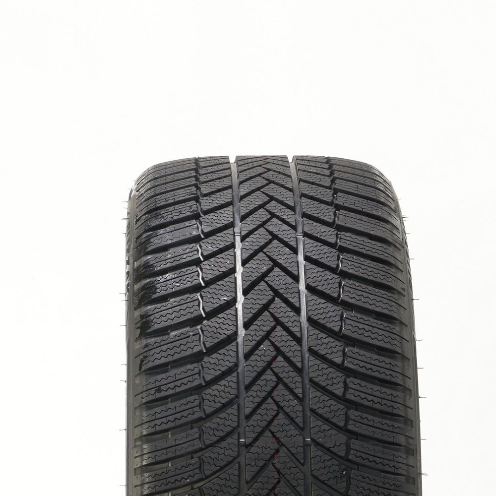 Driven Once 245/40R19 Bridgestone Blizzak LM-005 98V - 9.5/32 - Image 2