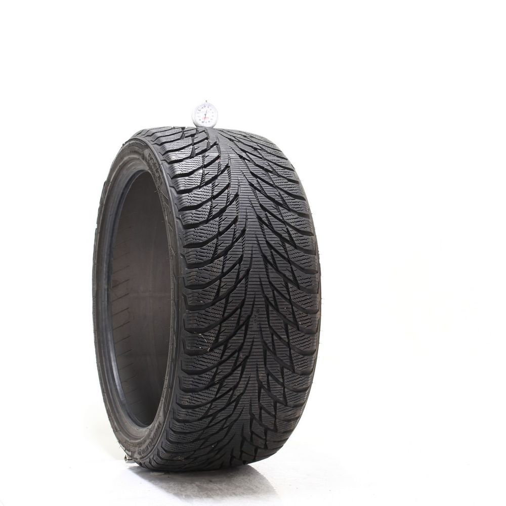 Used 255/35R19 Nokian Hakkapeliitta R2 96R - 7.5/32 - Image 1