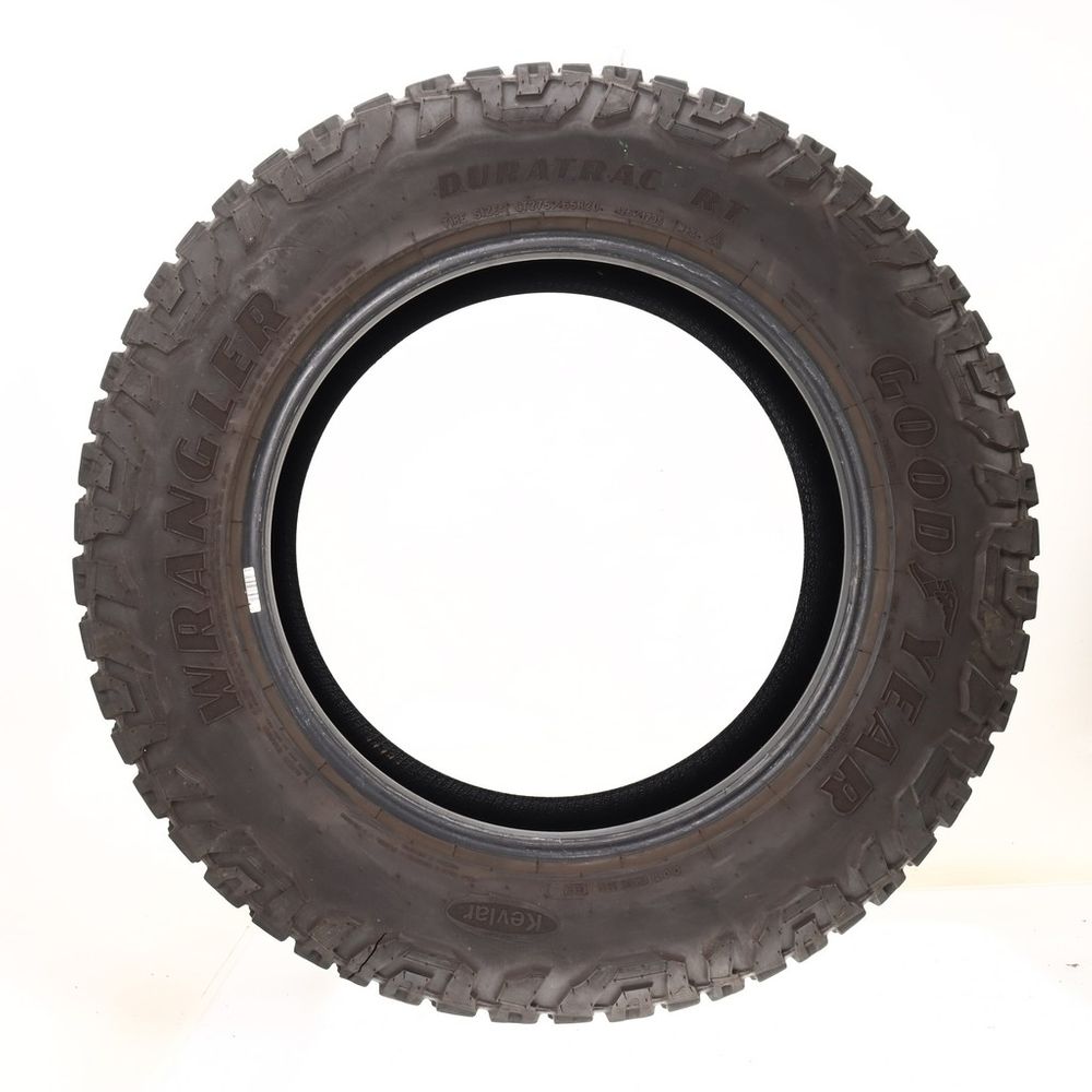 Used LT 275/65R20 Goodyear Wrangler Duratrac RT Kevlar 126/123S E - 10.5/32 - Image 3