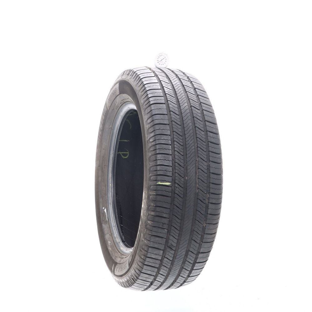 Set of (2) Used 235/60R18 Michelin Defender 2 107H - 9-9.5/32 - Image 1