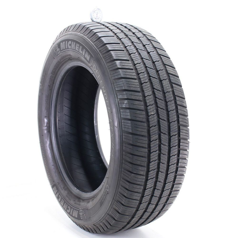 Set of (4) Used 265/60R18 Michelin Defender LTX M/S 110T - 7.5/32 - Image 1