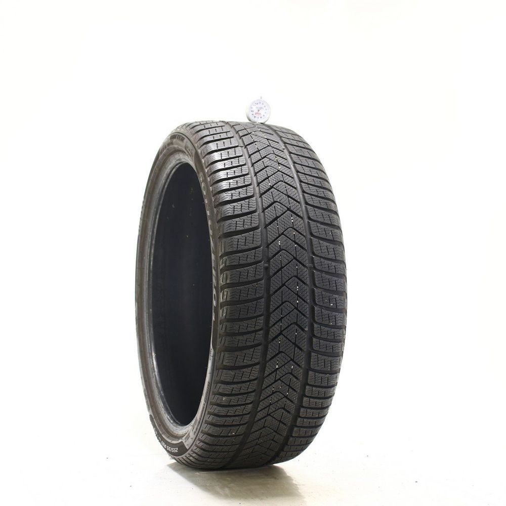 Used 255/35R21 Pirelli Winter Sottozero 3 98V - 8.5/32 - Image 1