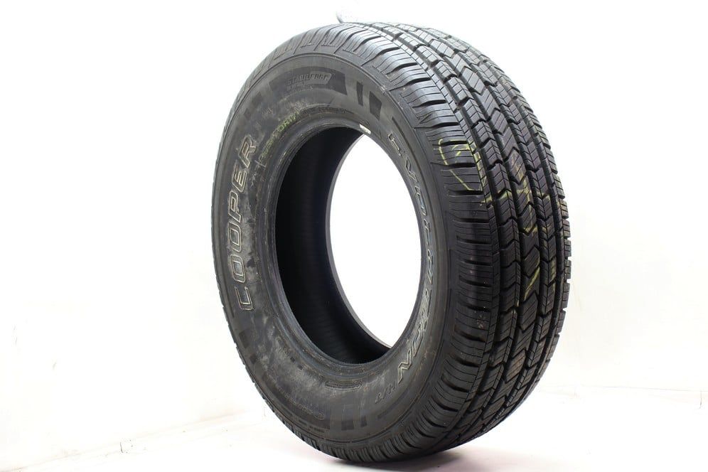 Used 265/70R17 Cooper Evolution H/T 115T - 12/32 - Image 1
