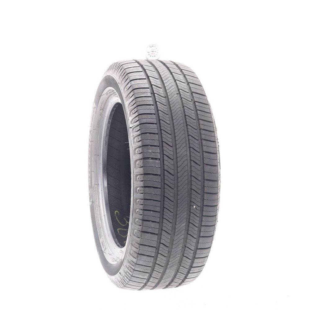 Used 235/55R17 Michelin Defender 2 99H - 10.5/32 - Image 1