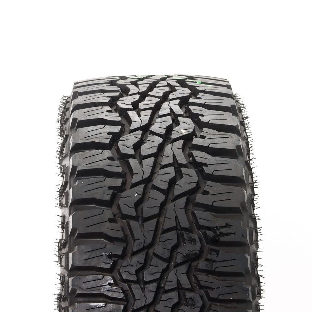 New LT 285/65R18 Goodyear Wrangler Ultra Terrain AT 125/122Q E - Image 2