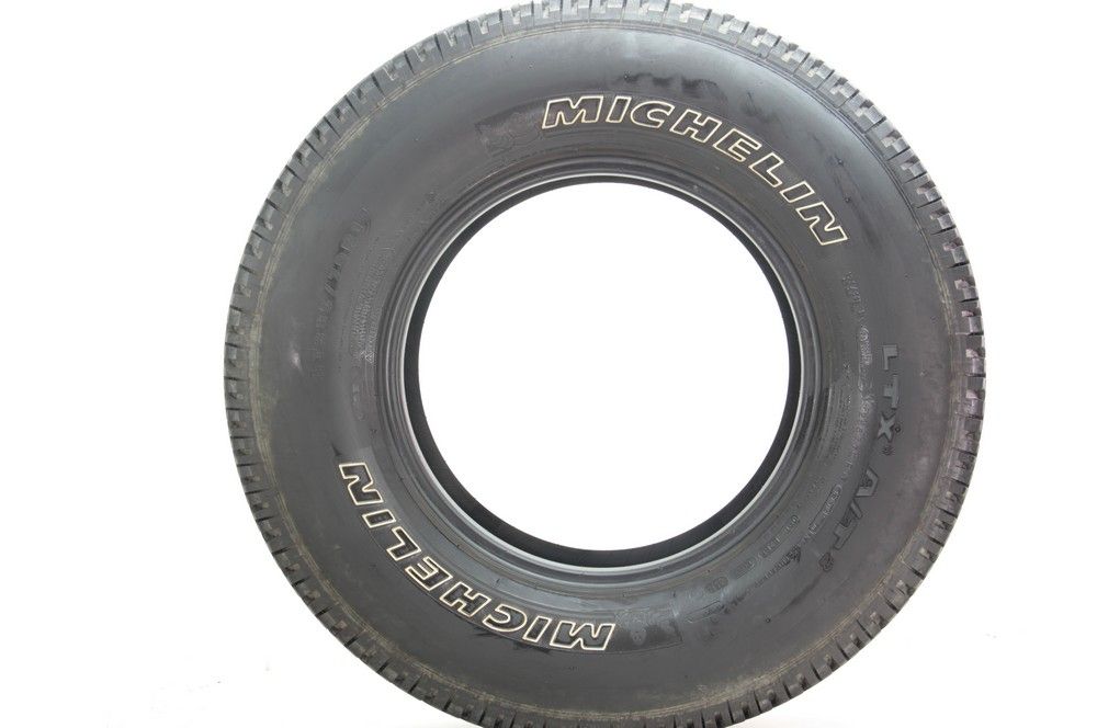 Used LT 285/70R17 Michelin LTX A/T2 121/118R D - 13/32 - Image 3