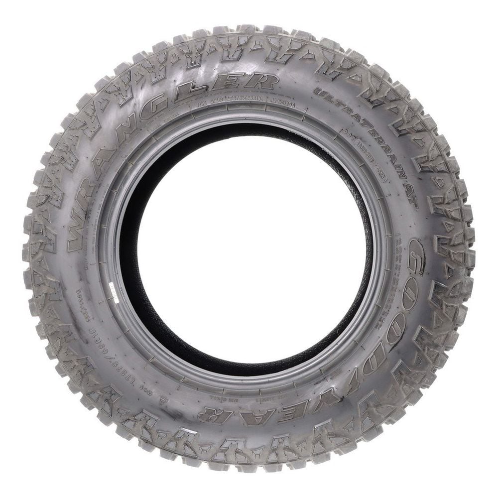 Set of (4) Used LT 275/65R18 Goodyear Wrangler Ultra Terrain AT 123/120Q E - 16.5-17/32 - Image 3