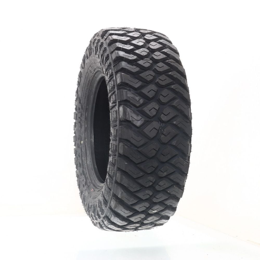 New LT 285/70R17 Maxxis Razr MT 121/118Q E - Image 1