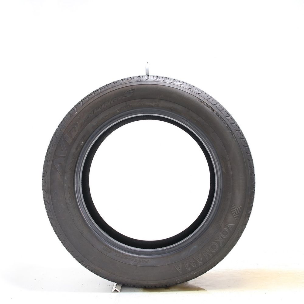 Set of (2) Used 225/60R17 Yokohama Avid Touring S 98T - 7/32 - Image 3