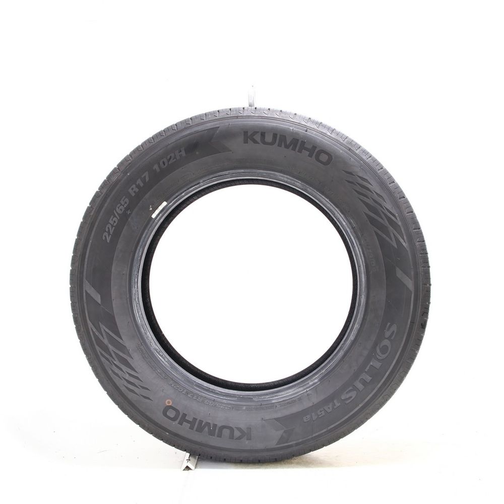 Set of (4) Used 225/65R17 Kumho Solus TA51a 102H - 7.5-9/32 - Image 12