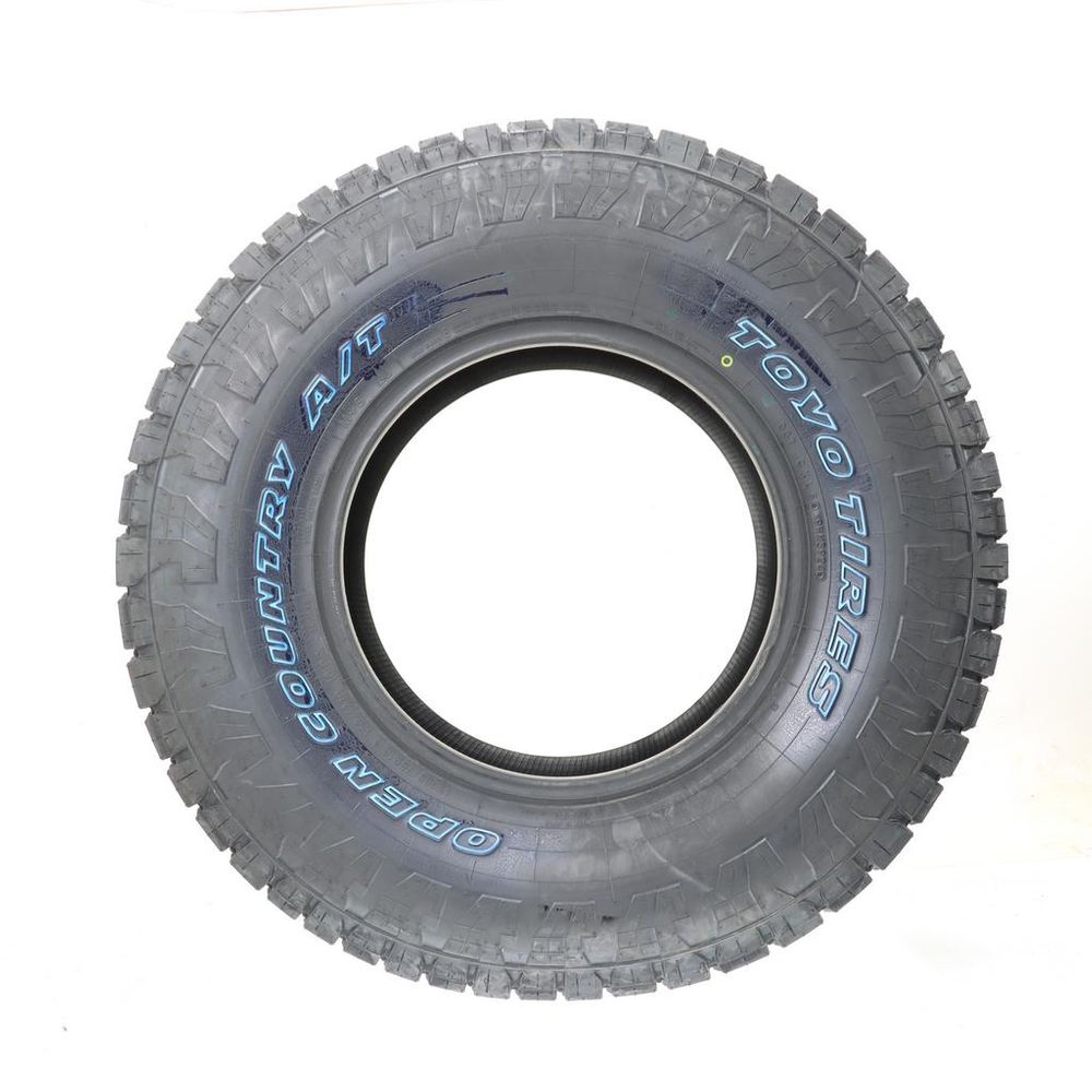 New LT 285/75R16 Toyo Open Country A/T III 126/123R E - Image 3