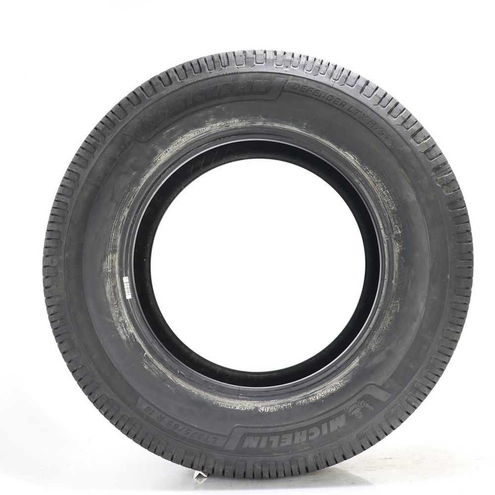 New LT 275/65R18 Michelin Defender LTX M/S 2 123/120S E - Image 3