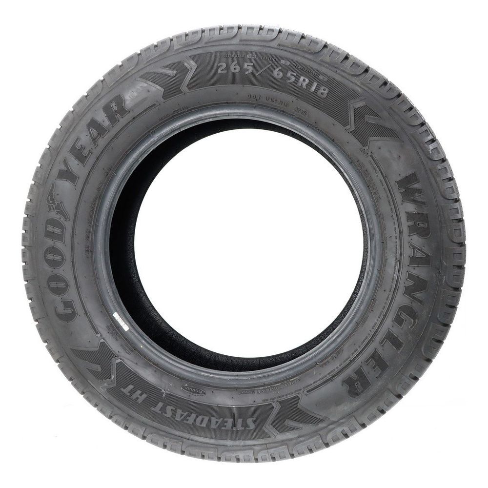 Set of (2) Used 265/65R18 Goodyear Wrangler Steadfast HT Kevlar 114T - 11-11.5/32 - Image 3