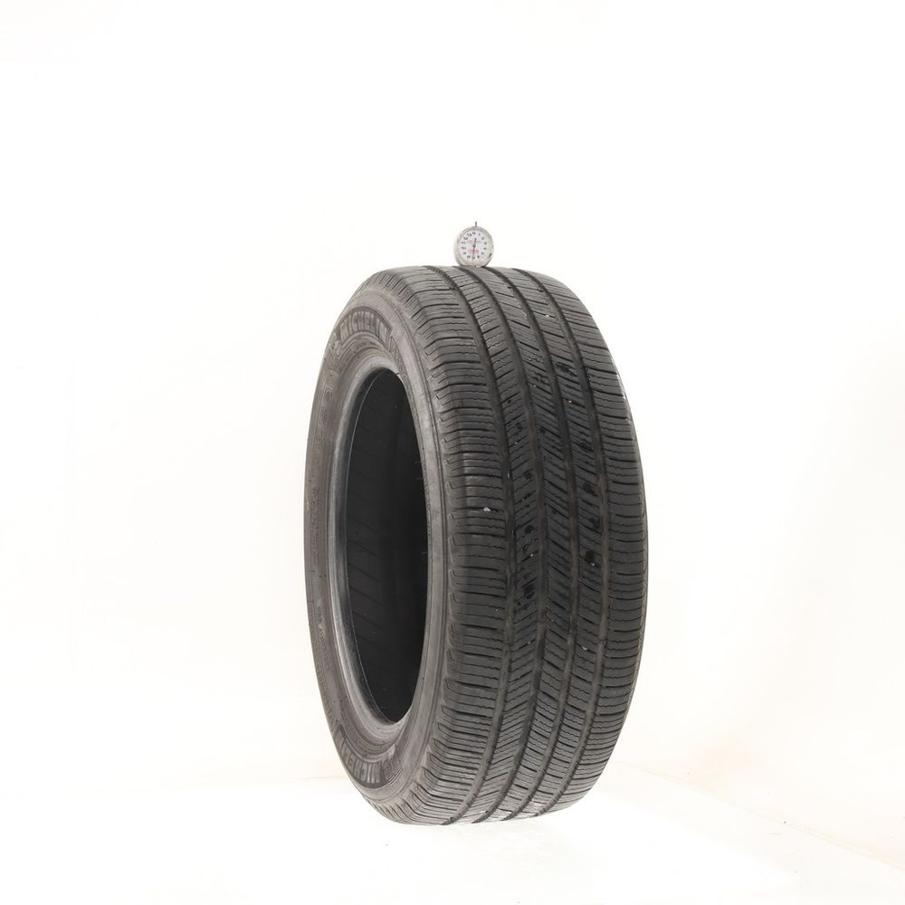 Set of (2) Used 235/55R17 Michelin Defender T+H 99H - 6-7/32 - Image 4