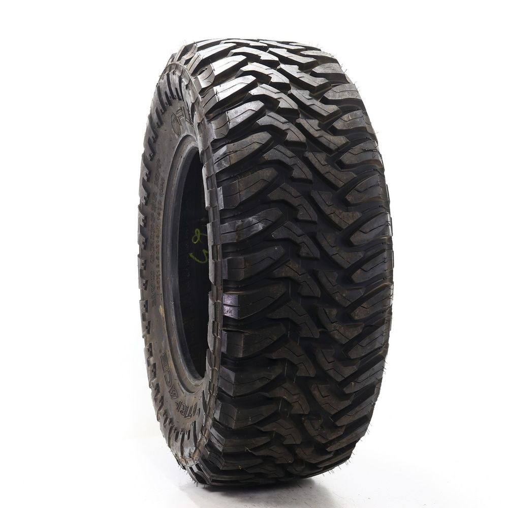 Set of (2) Driven Once LT 35X12.5R18 Fuel Tri-Ace Mud Gripper M/T 123Q - 20/32 - Image 1