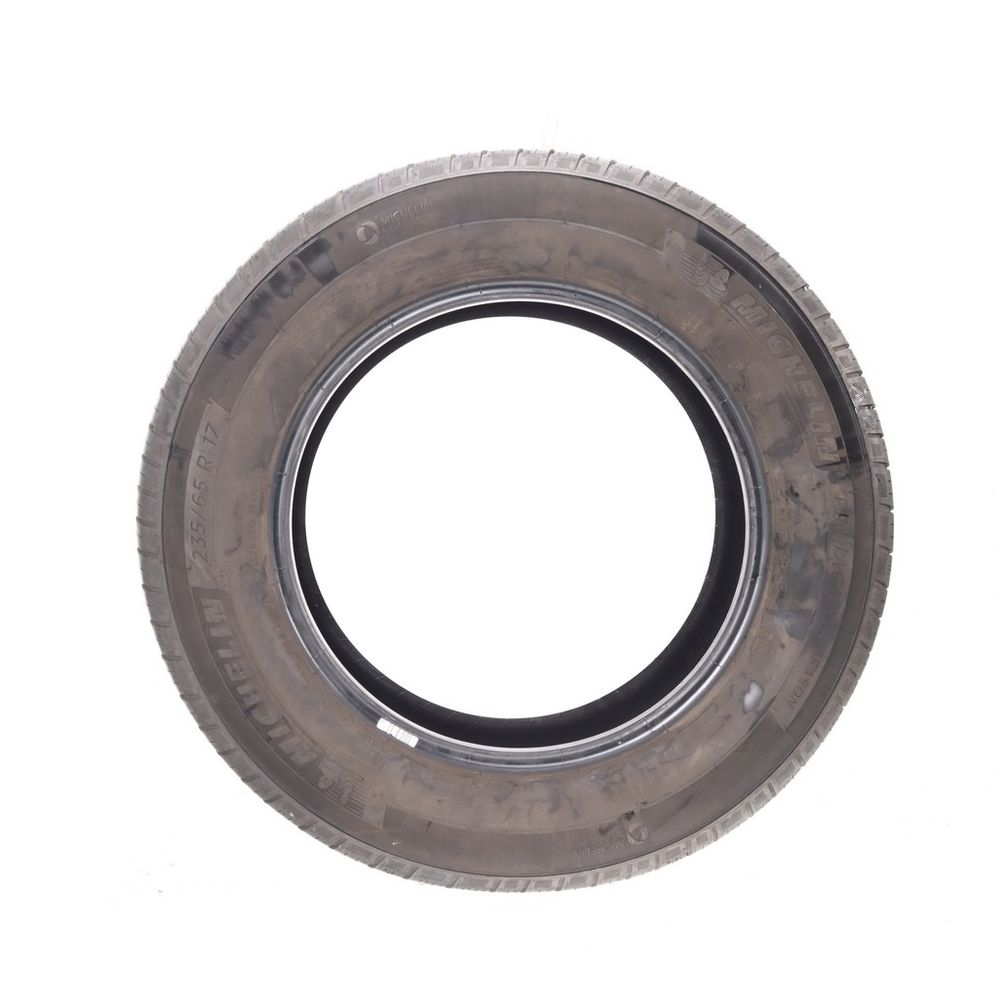 Used 235/65R17 Michelin Primacy All Season 104H - 6.5/32 - Image 3