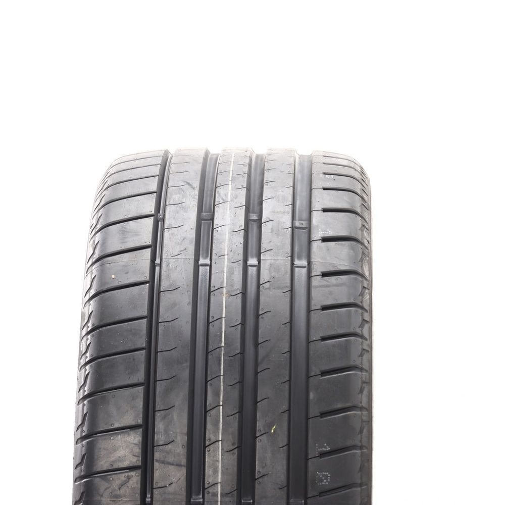 New 245/40ZR19 Bridgestone Potenza Sport 98Y - Image 2
