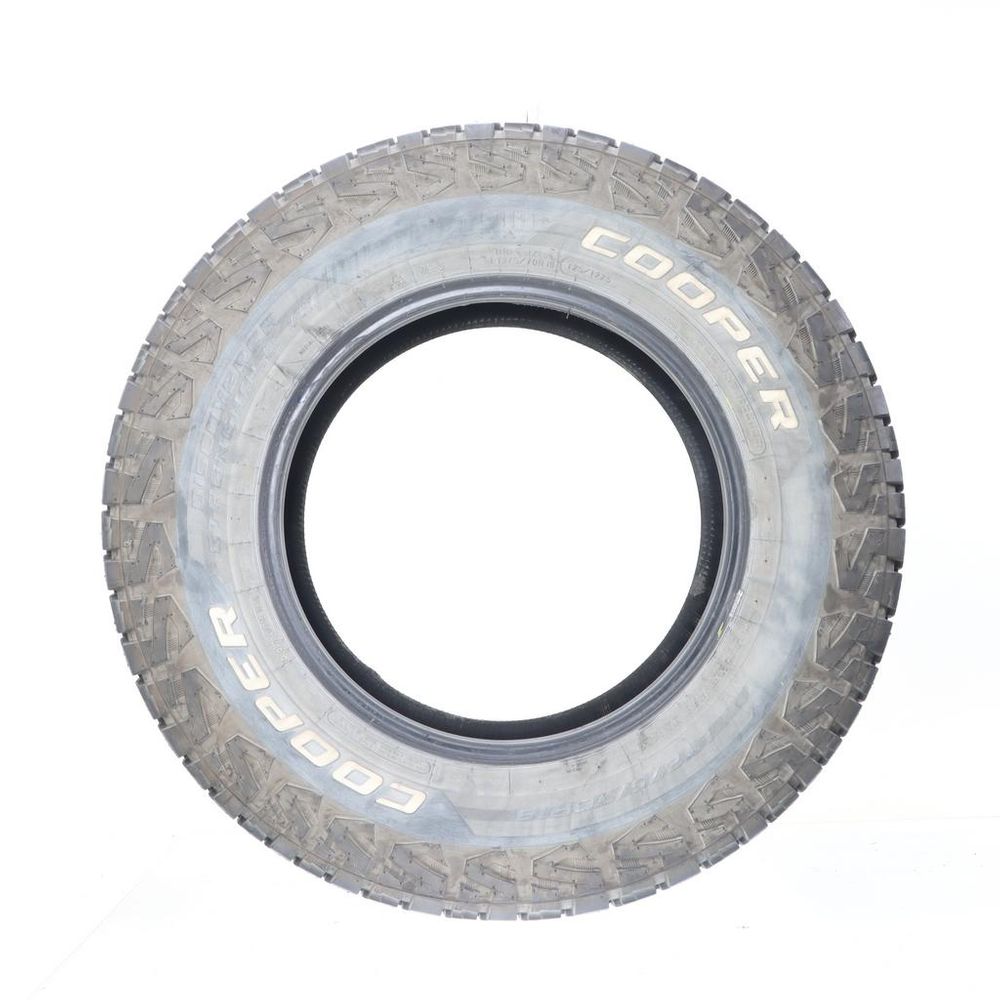 Used LT 275/70R18 Cooper Discoverer Stronghold AT 125/122S E - 12.5/32 - Image 3